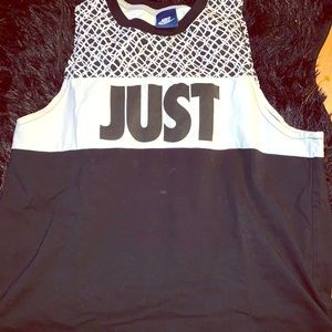 Women’s Nike Tank Top